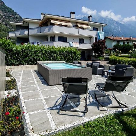 Affittacamere Valchiavenna - Foresteria Lombarda Con Parcheggio Privato Sul Posto! Apprezzata Gestione Familiare Dal 2012, Qualita-Prezzo Top! "Guest-House With Private Parking On Site! Appreciated Family Management Since 2012, Quality-Price Top!" Bagian luar foto