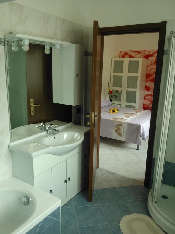 Affittacamere Valchiavenna - Foresteria Lombarda Con Parcheggio Privato Sul Posto! Apprezzata Gestione Familiare Dal 2012, Qualita-Prezzo Top! "Guest-House With Private Parking On Site! Appreciated Family Management Since 2012, Quality-Price Top!" Ruang foto