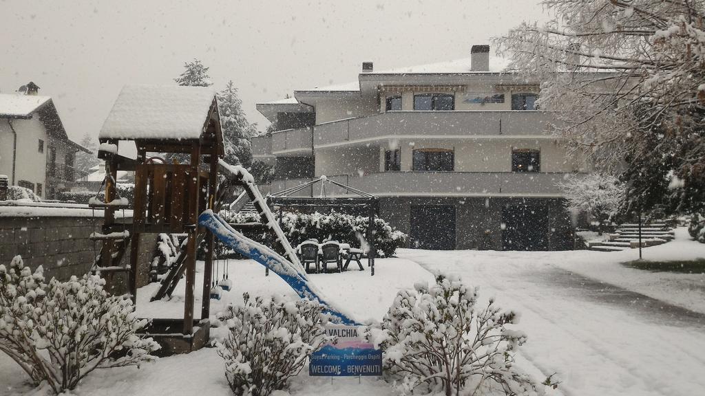 Affittacamere Valchiavenna - Foresteria Lombarda Con Parcheggio Privato Sul Posto! Apprezzata Gestione Familiare Dal 2012, Qualita-Prezzo Top! "Guest-House With Private Parking On Site! Appreciated Family Management Since 2012, Quality-Price Top!" Bagian luar foto