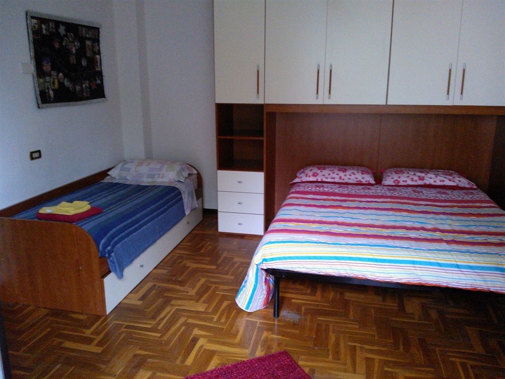 Affittacamere Valchiavenna - Foresteria Lombarda Con Parcheggio Privato Sul Posto! Apprezzata Gestione Familiare Dal 2012, Qualita-Prezzo Top! "Guest-House With Private Parking On Site! Appreciated Family Management Since 2012, Quality-Price Top!" Bagian luar foto
