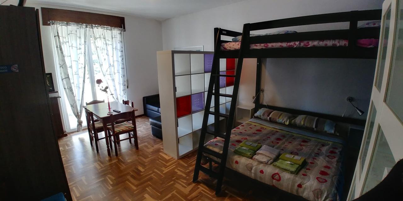 Affittacamere Valchiavenna - Foresteria Lombarda Con Parcheggio Privato Sul Posto! Apprezzata Gestione Familiare Dal 2012, Qualita-Prezzo Top! "Guest-House With Private Parking On Site! Appreciated Family Management Since 2012, Quality-Price Top!" Bagian luar foto