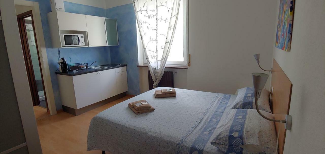 Affittacamere Valchiavenna - Foresteria Lombarda Con Parcheggio Privato Sul Posto! Apprezzata Gestione Familiare Dal 2012, Qualita-Prezzo Top! "Guest-House With Private Parking On Site! Appreciated Family Management Since 2012, Quality-Price Top!" Bagian luar foto
